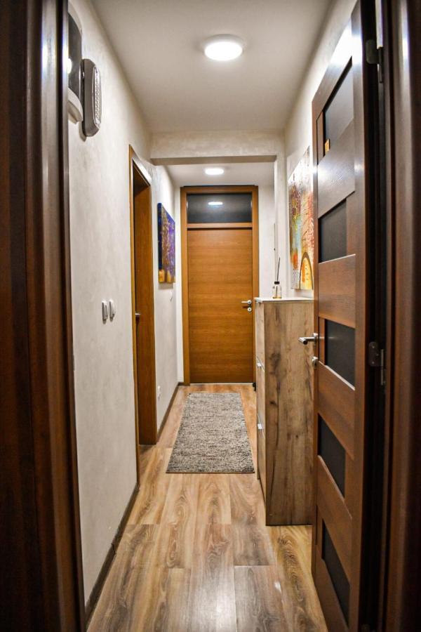 Avio Apartmani 2018 Novi Pazar Exteriér fotografie