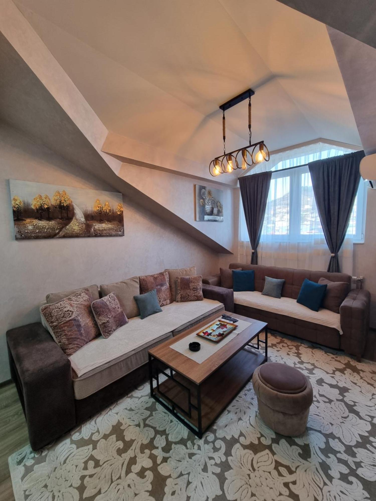 Avio Apartmani 2018 Novi Pazar Pokoj fotografie