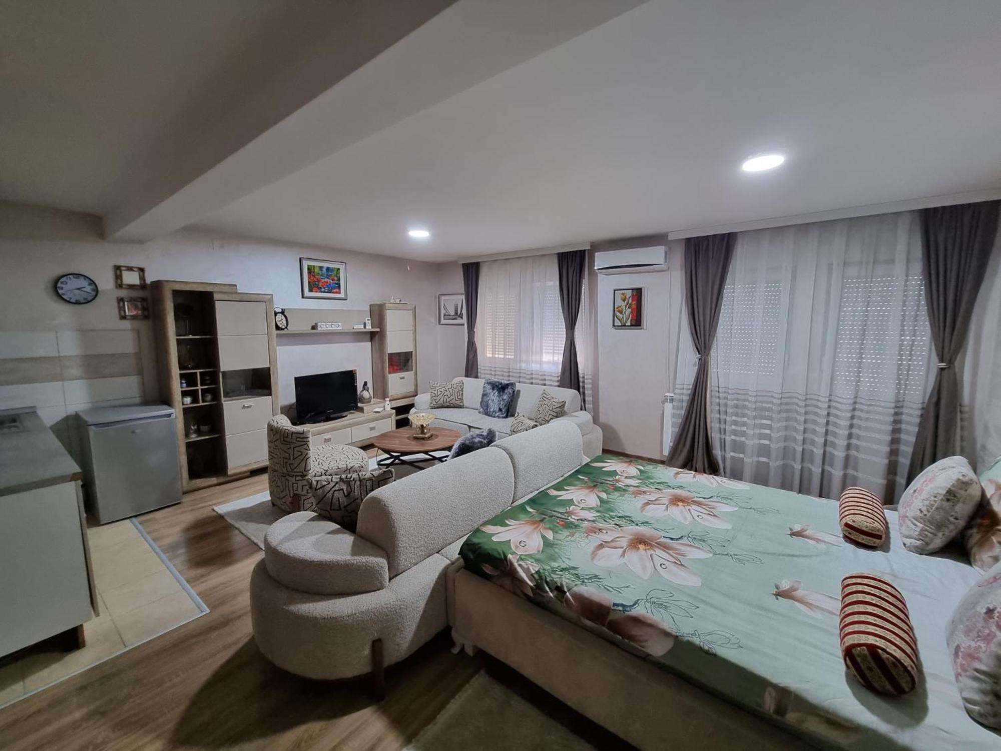 Avio Apartmani 2018 Novi Pazar Exteriér fotografie